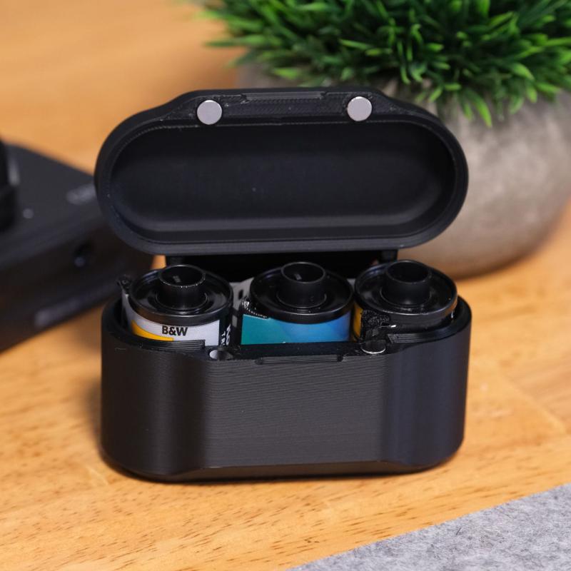 Outdoor Adventure Films - Travel Film Storage Box for 35mm