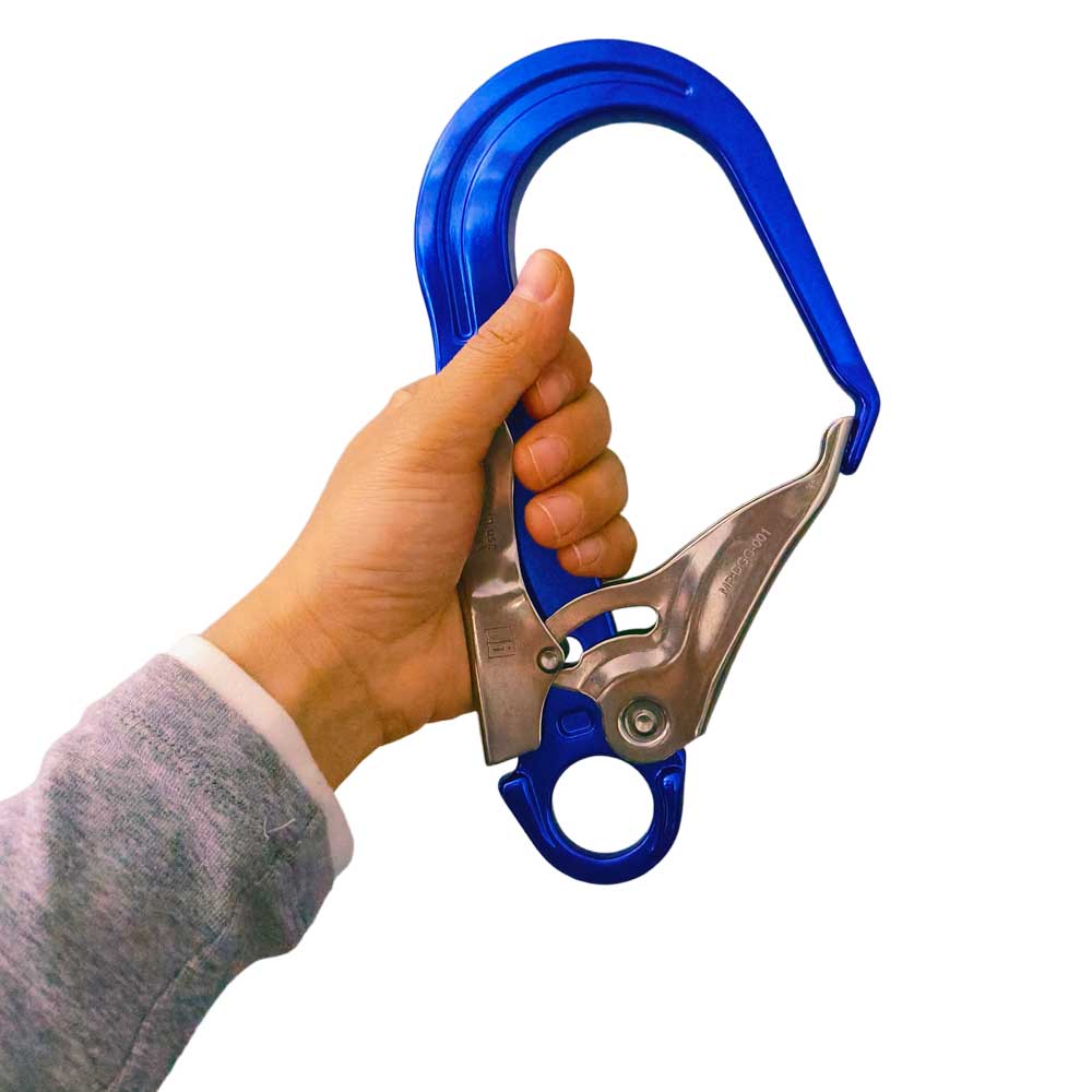 Outdoor Adventure Ziplines & Waterfall - Heavy Duty 25KN Carabiner Large Snap